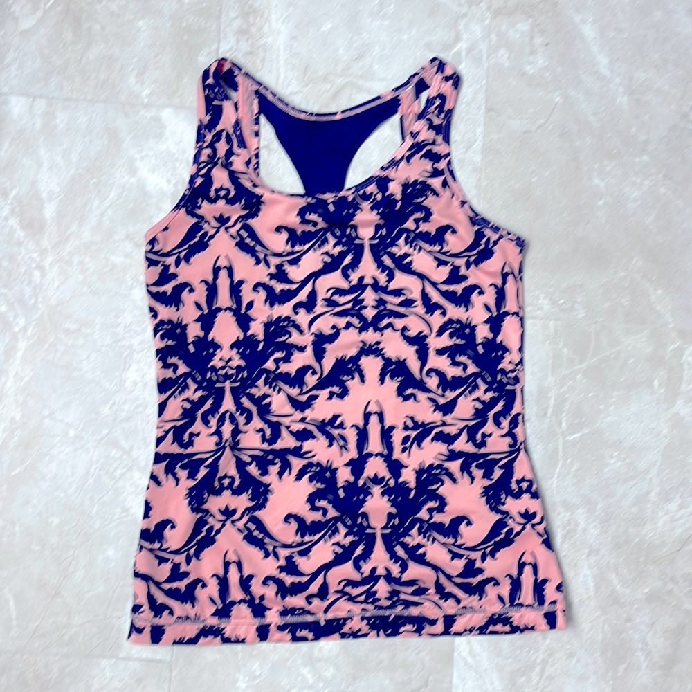 Adidas Climalite floral print work out top size Medium like new